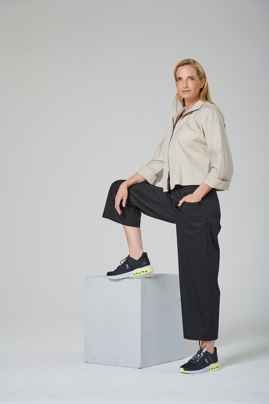 Cotton trousers with elastane (322h1)