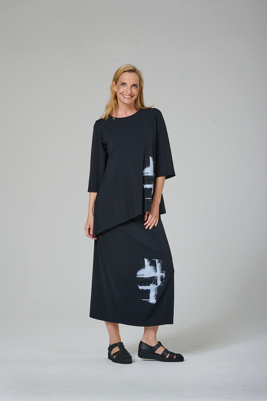 Skirt made of acetate jersey blended fabric with elastane (328r1) printed or plain