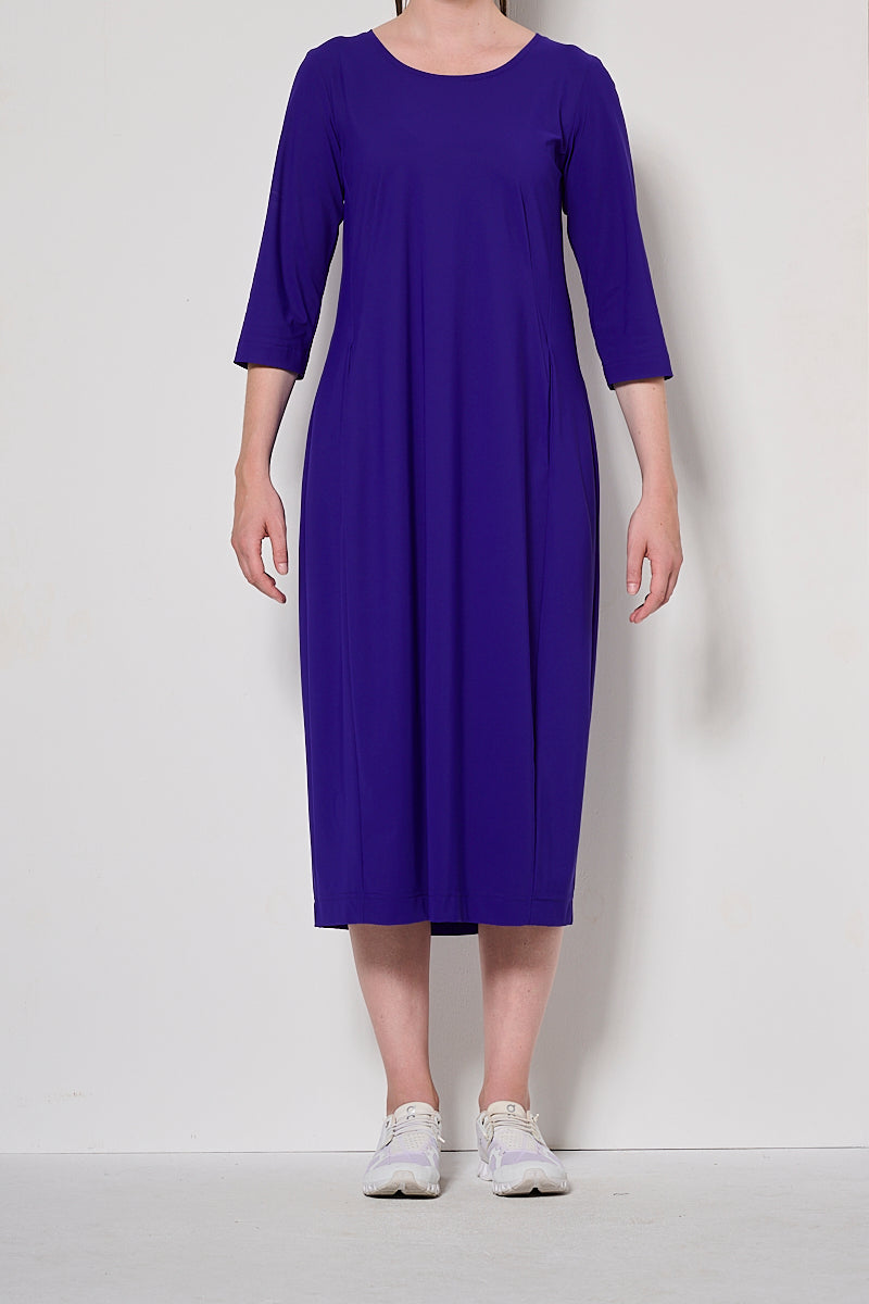 Dress made of techno fabric (428k1) Length approx. 120 cm