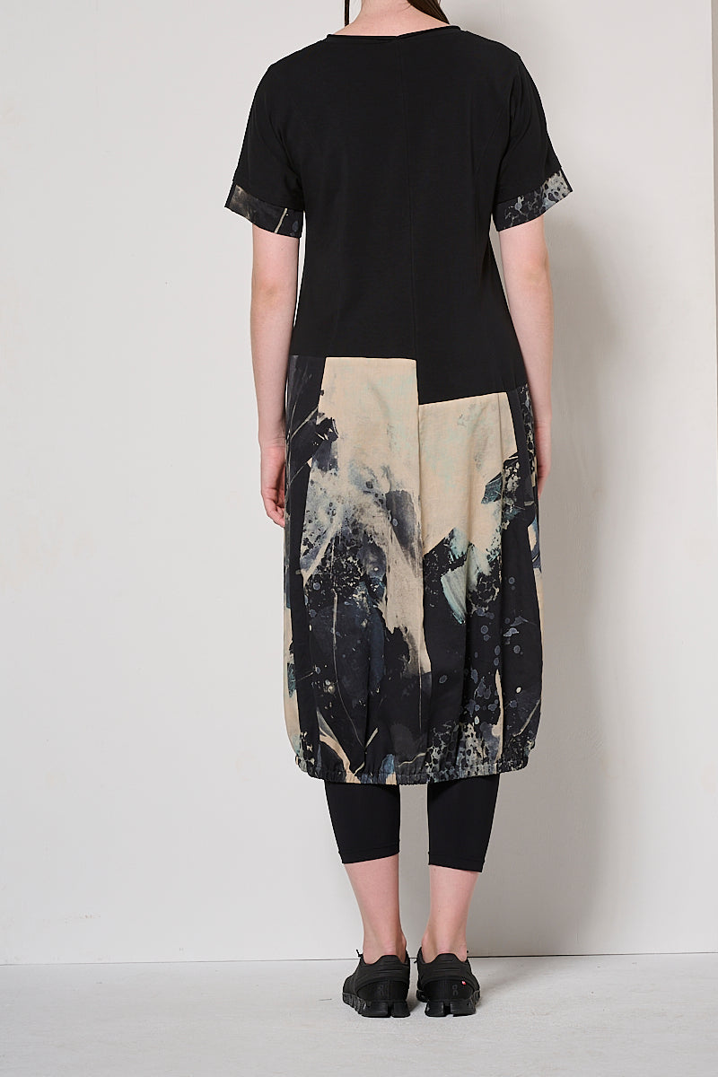 Kleid aus bedruckter Baumwolle (433k1) Länge ca. 115 cm