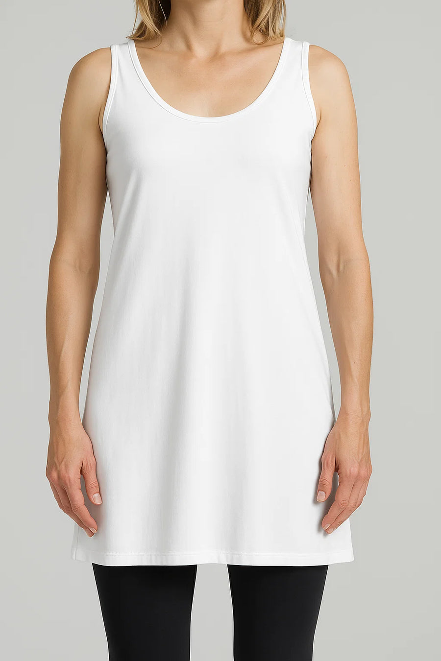 Long top made of Techno Light (435t2) Breathable and lightweight (OEKO-TEX)