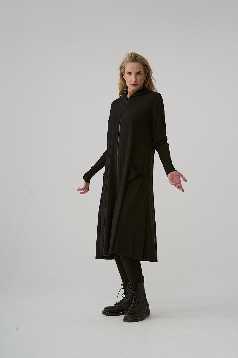 Dress (450k1) made of 100% extrafine Merino wool