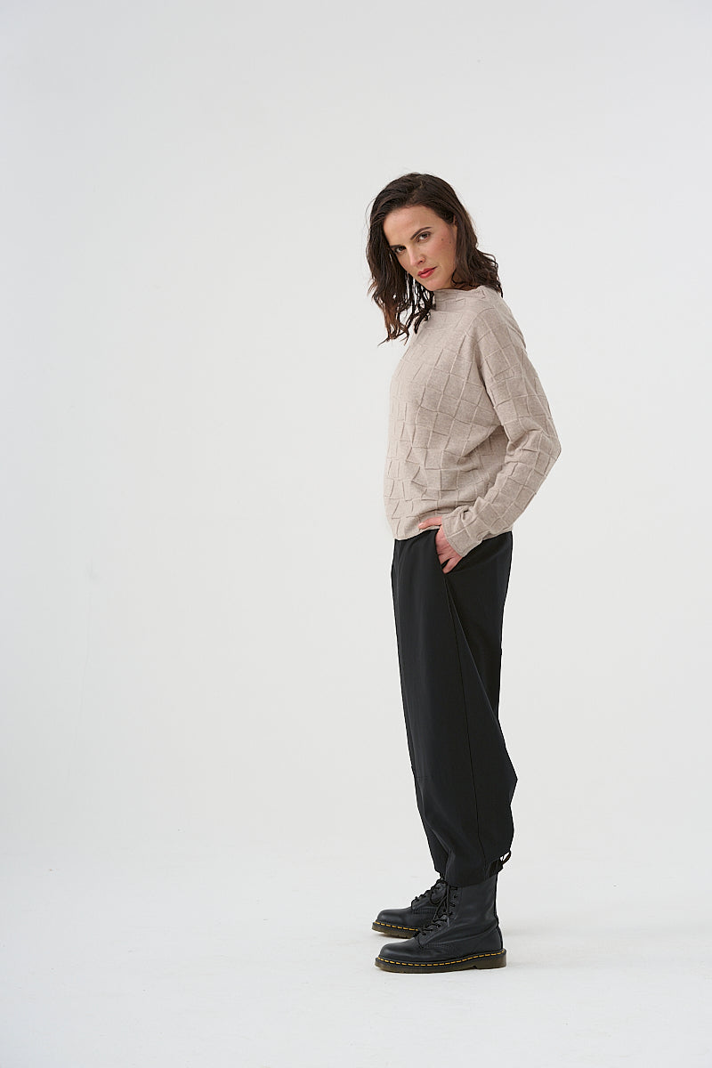 Sweater (450p3) made of 100% extrafine Merino wool