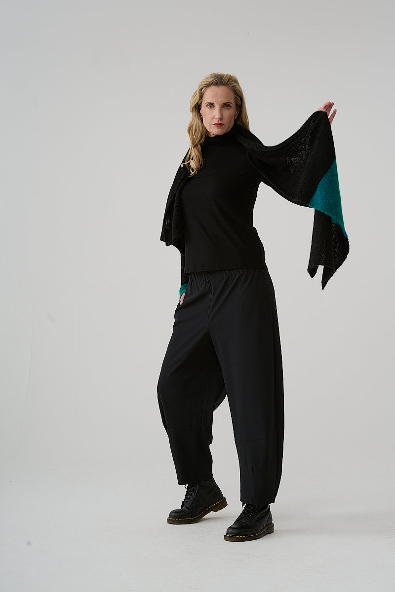 Trousers (474h1) made of high-quality winter technical fabric