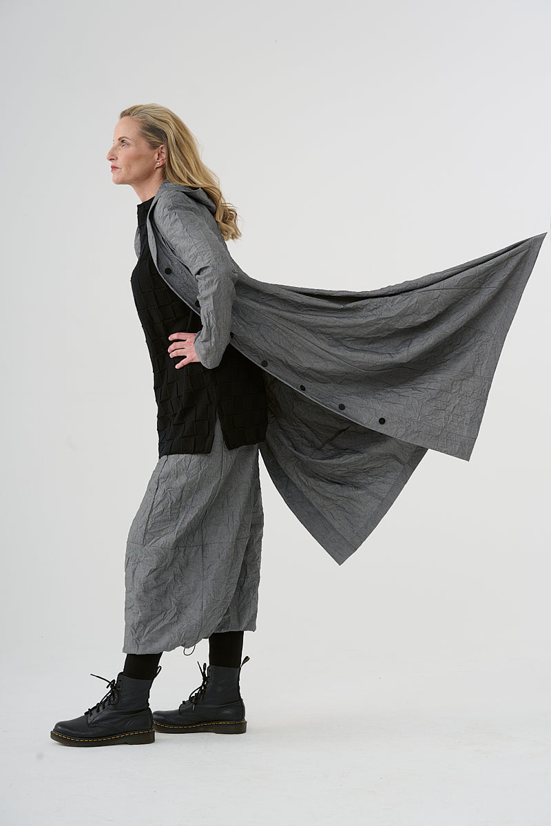 Mantel-Kleid (462k1)  aus fein gecrashtem Mischgewebe