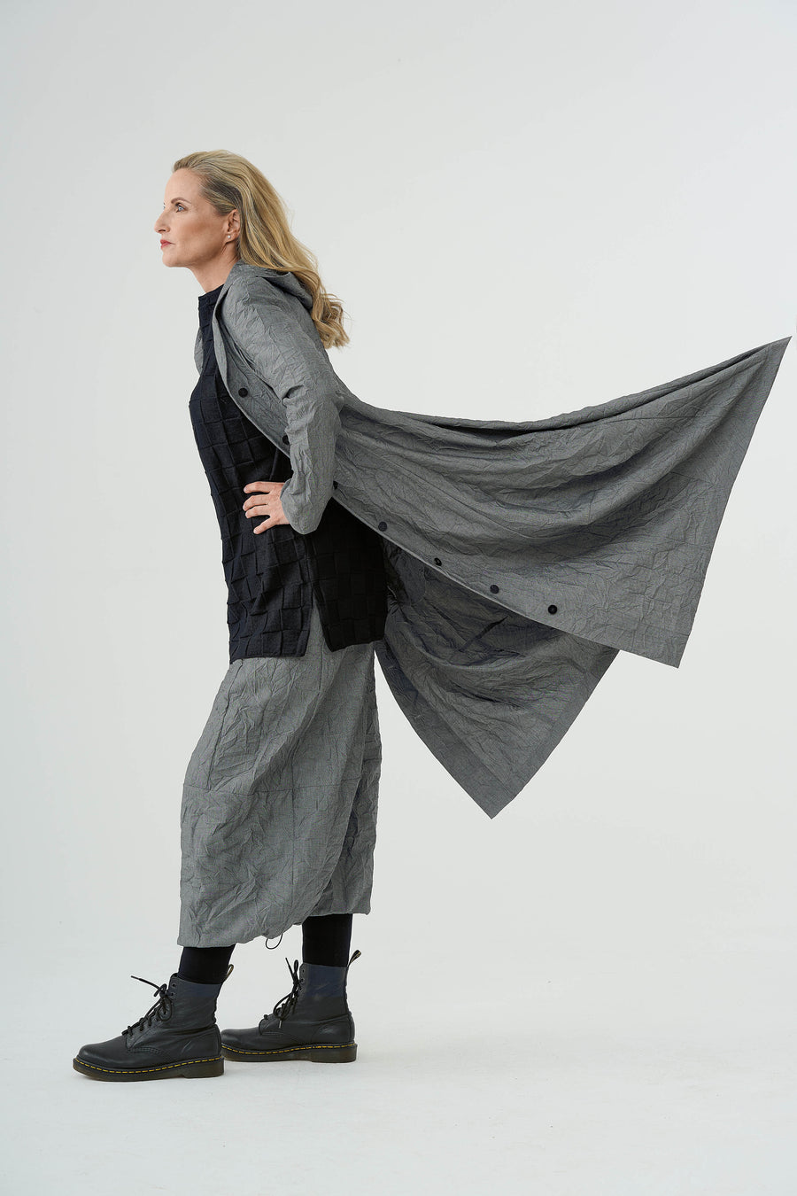 Coat-dress (462k1) made of finely crushed mixed fabric