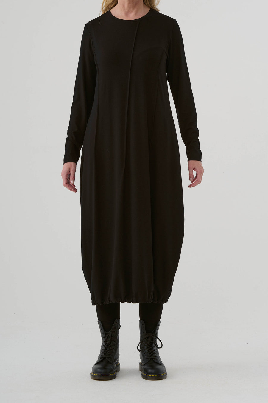 Dress (467k1) made of winter viscose with elastane