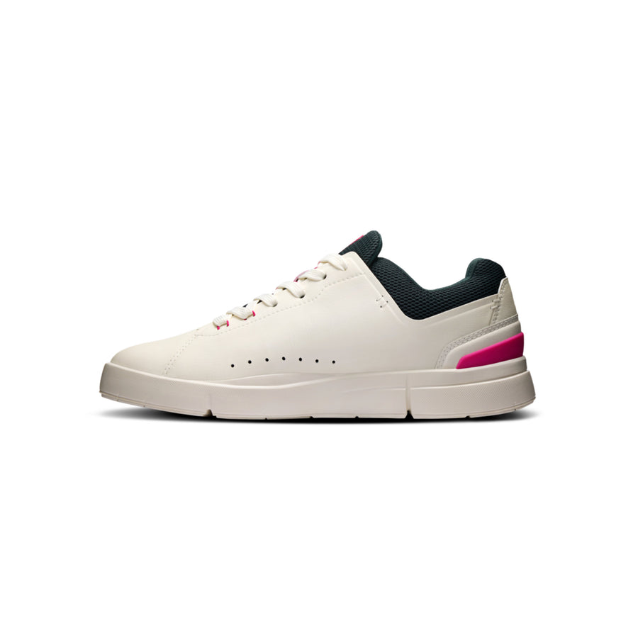on-running the roger advantage ivory / pink
