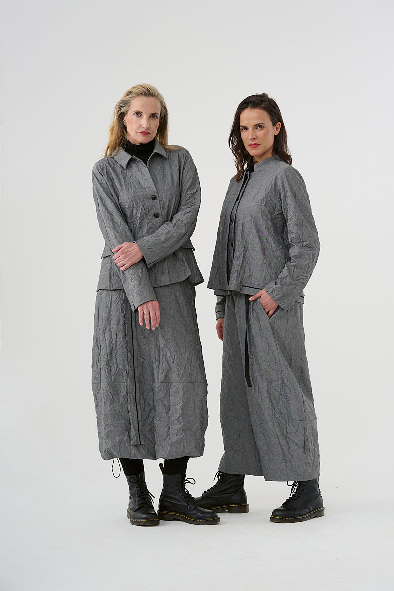 Jacket (462j2) made of finely crushed mixed fabric