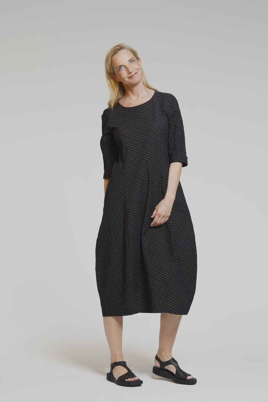 Kleid aus Baumwolle mit 1% Nylon und 1% Elasthan (325k1) gestreift oder unifarben