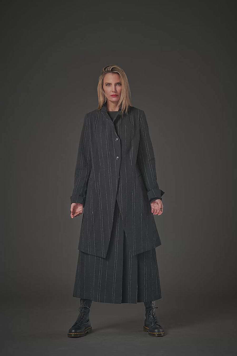 Jacket (frock coat) in cotton wool blend with 4% polyamide (264j2).
