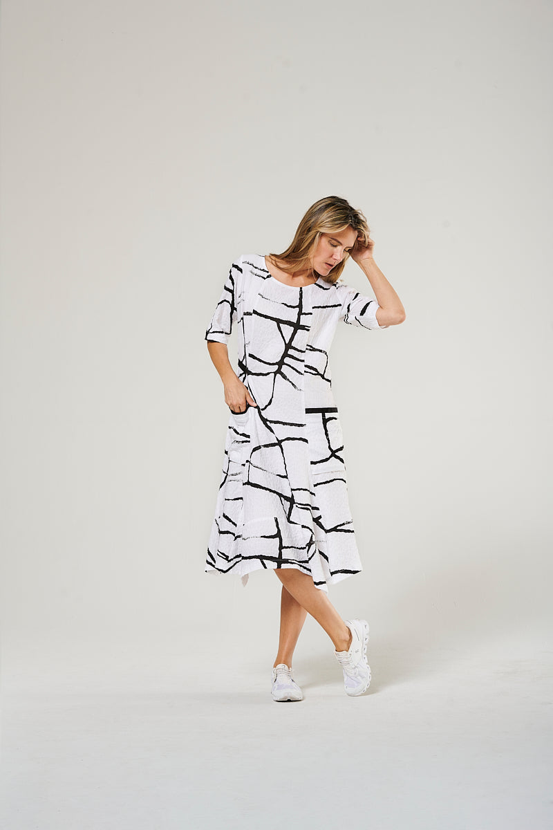 Kleid aus bedruckter Baumwolle-Viskose-Mischung (223k1) Restposten