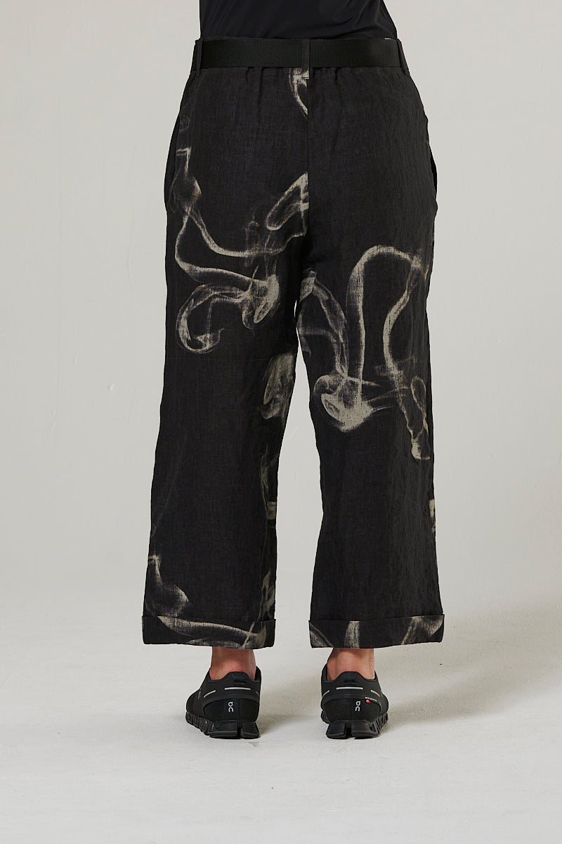 Printed fine linen trousers (Item no. 224h1)